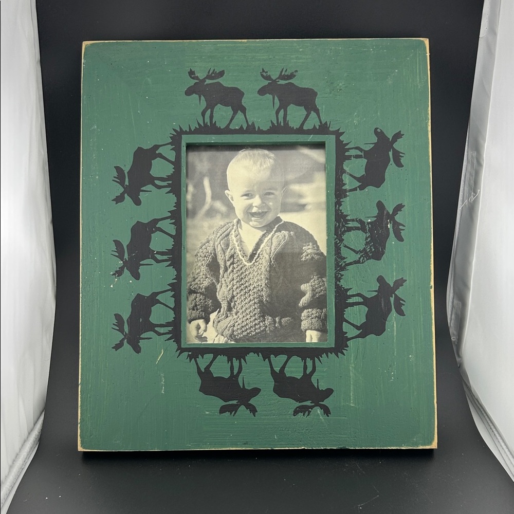 Danielson Designs Rustic Green Moose Picture Frame
